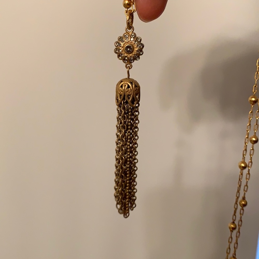 Gold tone bead necklace to wear long or short